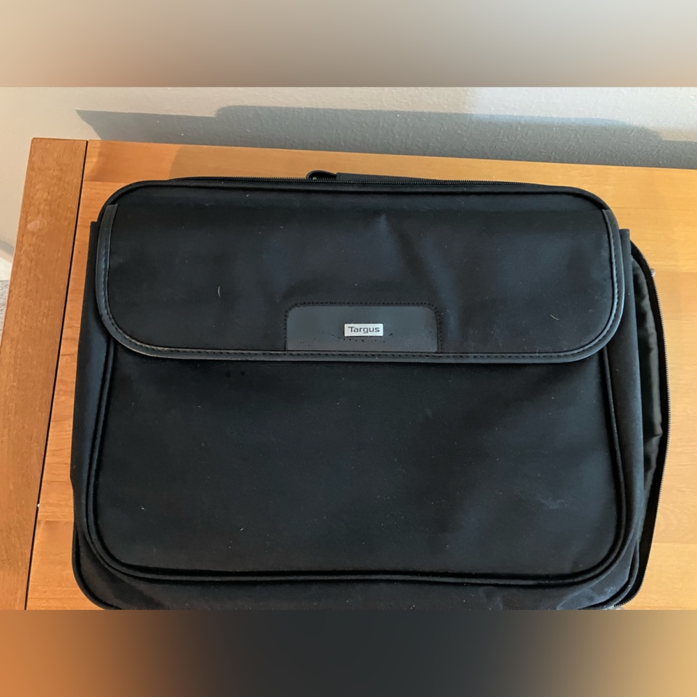 Targus Notepac 15.6”
